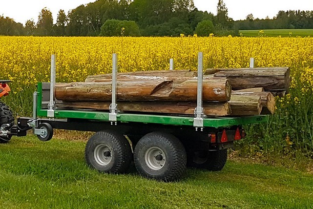 FT-1600 przyczepa leśna