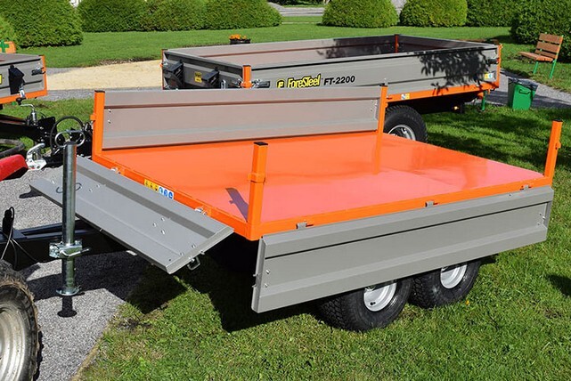 FT-600 wszystkie panele boczne otwierane i wyjmowane